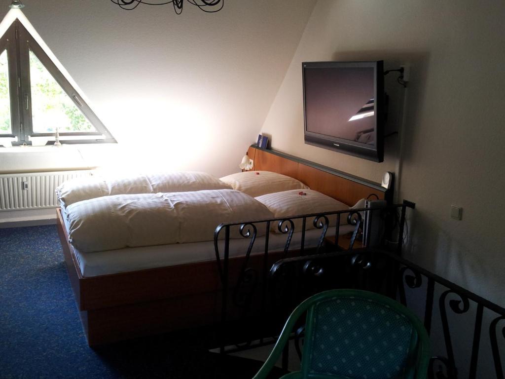 Hotel Altes Zollhaus Am Klinikum Lubeca Habitación foto