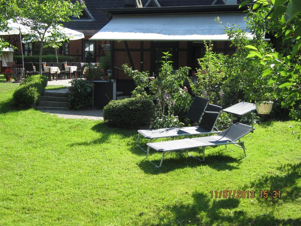Hotel Altes Zollhaus Am Klinikum Lubeca Exterior foto